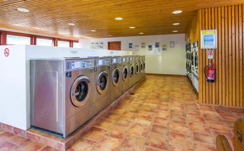 Launderette Trevornick